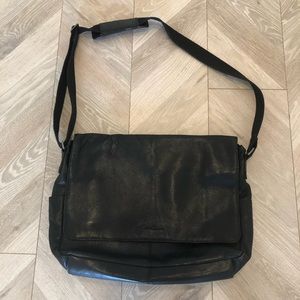 Kenneth Cole Black Leather Messenger Bag